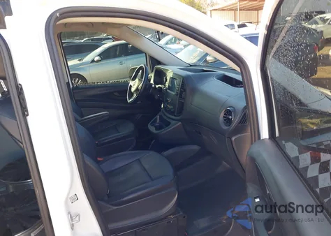 2022 Mercedes-Benz Metris z USA, uszkodzony, nr VIN W1YV0BEY7N4114430